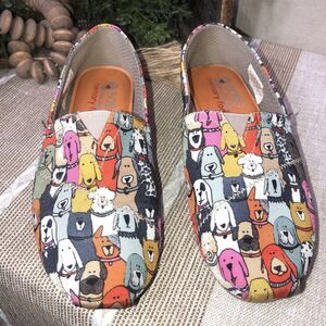 BOBS SKECHERS Women’s Plush Wag Canvas Party Flat Sz 6.5 Multi Dog Print